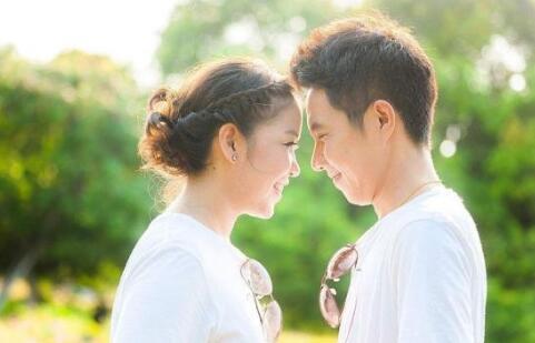 表白被拒后保持距离