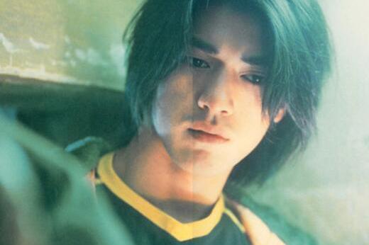 以前不懂金城武的帅,自从看了这些照片