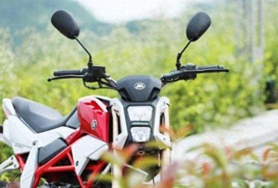 9980元的国产迷你车——黄河小飞象,8升油箱,极速110