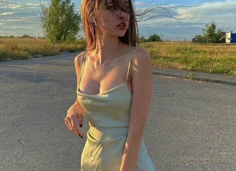 男女见面尴尬是互相喜欢吗?很大可能是 男女见面尴尬是互相喜欢吗?很大可能是