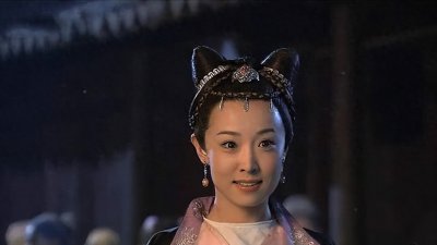 ​《神探狄仁杰》最美女主如燕，事业巅峰却退居幕后，究竟什么秘密