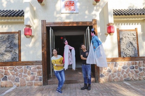 您知道什么是傀儡戏吗？原来是木偶戏，中国艺苑中一枝独秀的奇葩