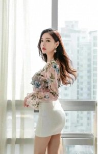 ​韩国四大尤物之一金惠美：天使脸蛋与魔鬼身材的完美融合