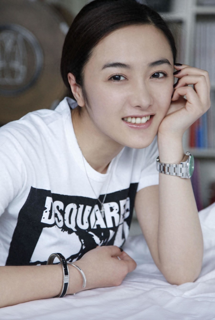 她的美貌让孙红雷惊呆，曾主演《毕业时刻》《神探狄仁杰2》等