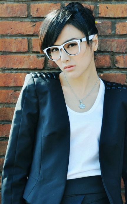 她的美貌让孙红雷惊呆，曾主演《毕业时刻》《神探狄仁杰2》等