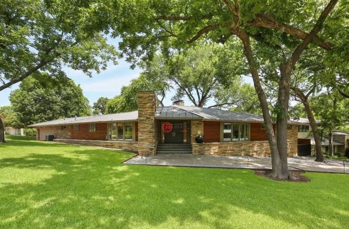 达拉斯机场在美国哪个州