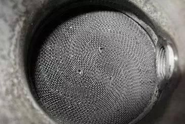 三元催化是什么东西，三元催化器的工作原理是什么？图4