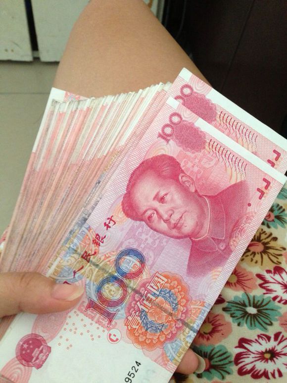 一万块钱能做什么小生意：一万块钱可以做生意吗？做什么生意比较能挣钱呢？