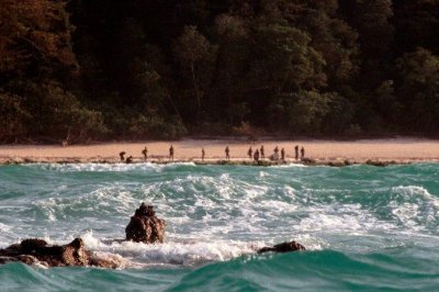 ​当今世界仅存的与世隔绝的原始部落