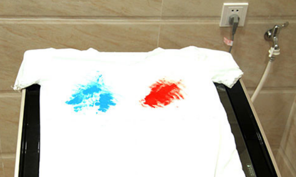 钢笔油弄到衣服上怎么办,衣服被染上黑笔油怎么办?图3