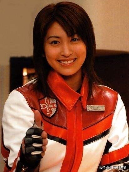 历代奥特曼女主角,谁是你童年心目中的女神?(迪迦至麦克斯)