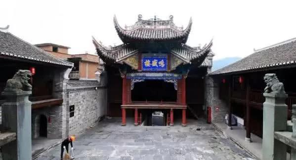 这座坐落在安康的古镇,曾经辉煌一时