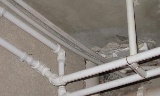 地暖管里的水冻了大概多长时间水管能冻坏