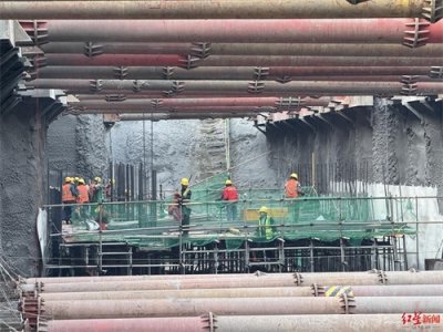 ​成都地铁13号线进展如何？记者直击：15座车站开始装修，一期年底通车