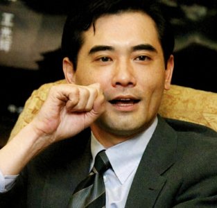 ​美男子赵文瑄：33岁出道，晚年独居在乡下，63岁不愿结婚生子