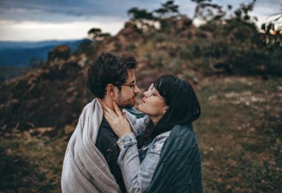 ​男生加女生微信的目的，加微信是了解的第一步