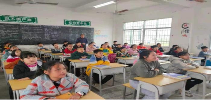 少先队活动总结（见行动少先队活动总结）