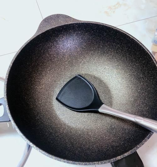 新买的麦饭石锅怎么开锅简单的方法