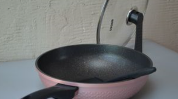 麦饭石怎么开锅,新买的麦饭石锅怎么开锅简单的方法图2