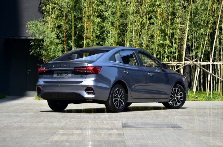 6万左右买什么车(6万预算可以看一看这3款)