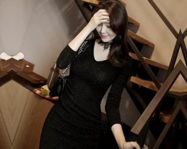 ​微信介绍的女孩聊天第一句说啥(和女生微信第一句开场白)