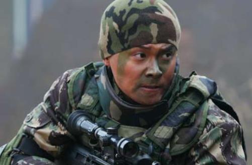 为何看起来,武警的装备要比解放军的好很多?看完就知道了!