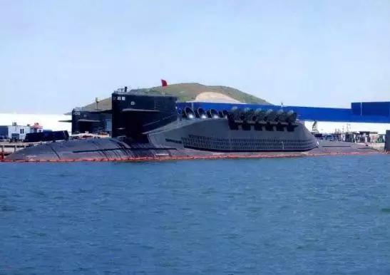 核潜艇基地青岛(战略导弹核潜艇)(3)