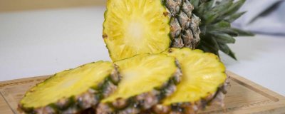 ​菠萝变黑了还能吃吗