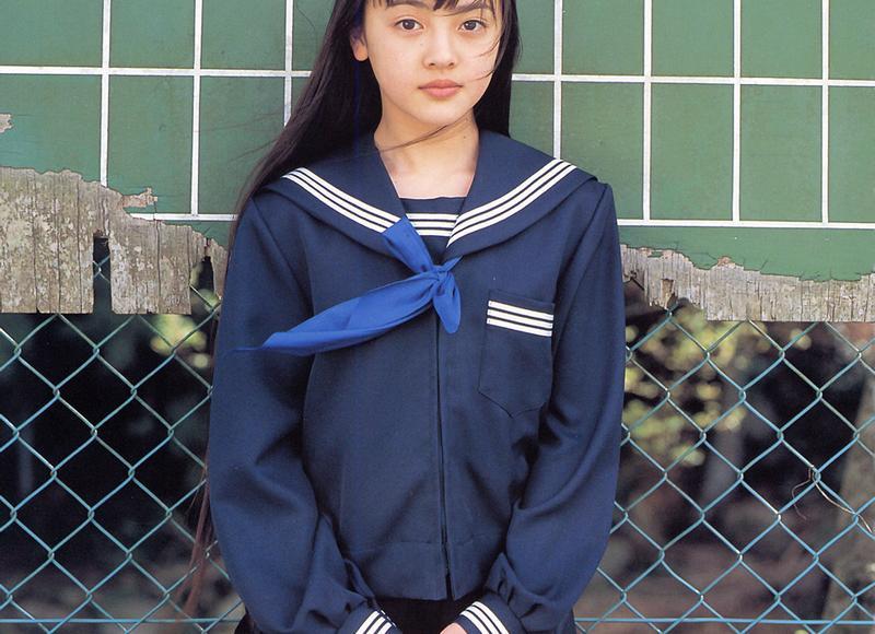 防晒要卸妆吗（防晒霜是否需要卸妆处理）