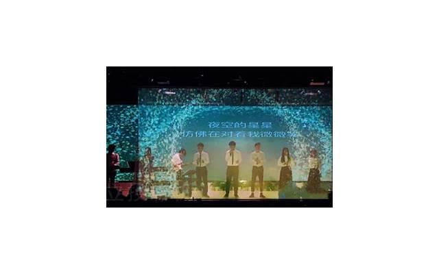 防晒和隔离哪个先用（先涂防晒霜还是隔离霜）