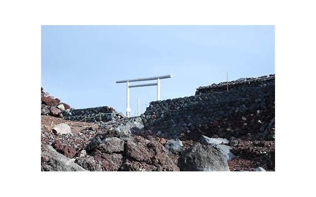 爱情虽然很简单,但要得到一份靠谱的爱情真的很难 爱情虽然很简单,但要得到一份靠谱的爱情真的很难