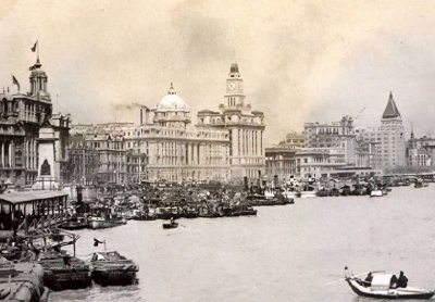 ​1927年，杜月笙设鸿门宴谋害汪寿华，自知罪孽深重至死不敢回故土