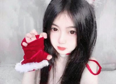 ​清纯少女变夜店舞女，背后的原因令人深思