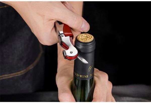 酒刀开瓶器怎么用
