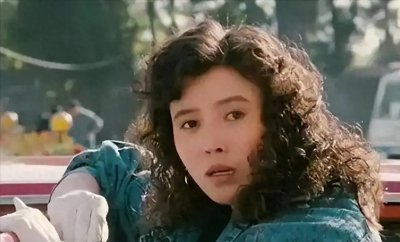 ​丁嘉丽：从影坛荣耀到情感泥潭的跌宕人生