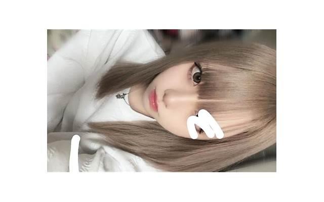 家养几种花，养护不用太精细，粗放管理，反而越长越精神