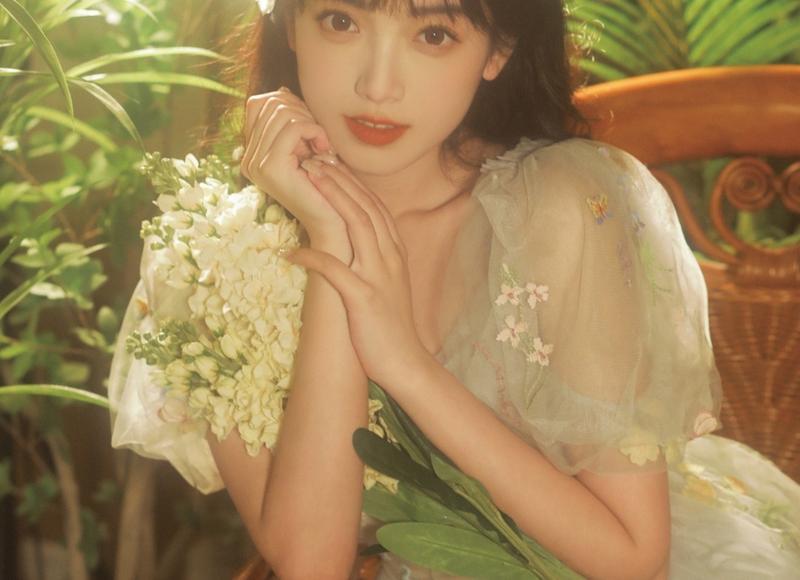 今天除夕，给您拜年了！