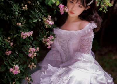 ​男女一边摸一边做爽爽的动态图