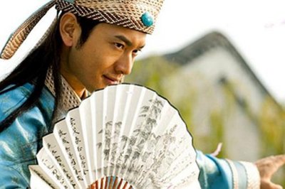 ​流氓对联洞中泉水流不尽的下联和横批是什么