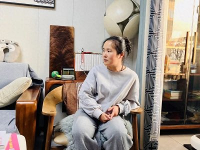 ​黄春华：眼睛渐盲，心却愈亮