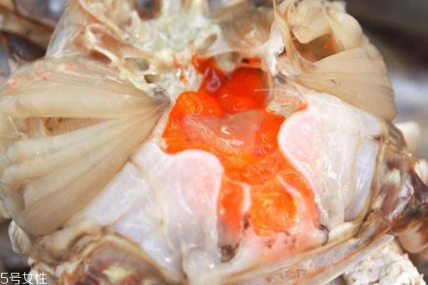 母大闸蟹腿上有毛吗 只在前边两条腿上有细细的绒毛 母大闸蟹腿上有毛吗 只在前边两条腿上有细细的绒毛