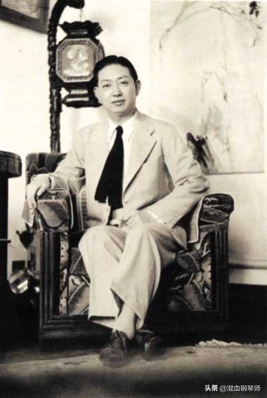 老照片:生前万人追捧,故去后世纪念,京剧大师梅兰芳到底有美?