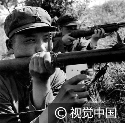 敌人犯贱咱就打回去 记1969年珍宝岛自卫反击战