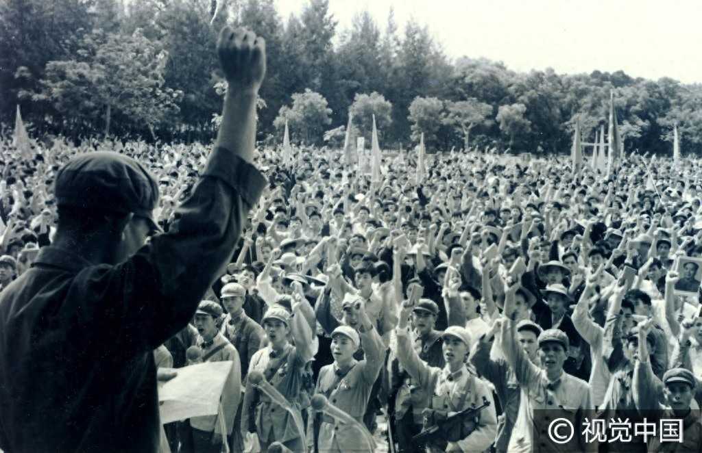 敌人犯贱咱就打回去 记1969年珍宝岛自卫反击战