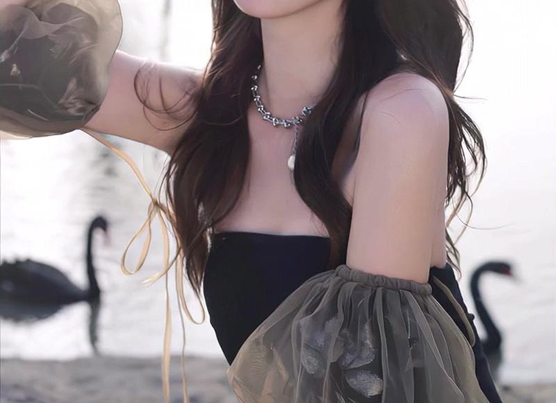 学生谈恋爱应该怎样聊天（中老年人怎样谈恋爱聊天）