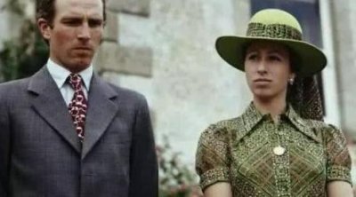 ​安妮公主颜值不俗，如今68岁还气质高雅，果然得英国女王真传