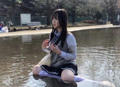 ​爱情如股票 投资小心好