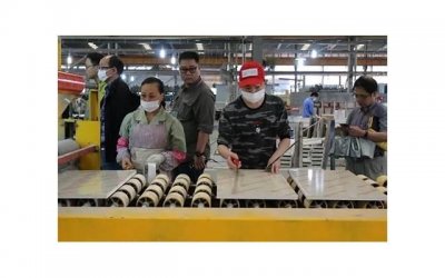 ​与小三同居多久算重婚