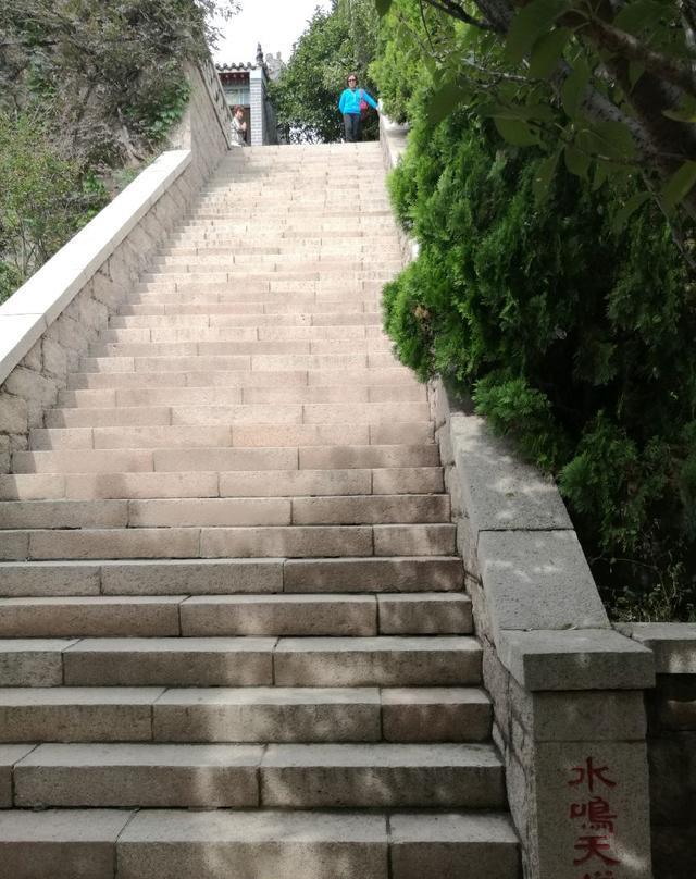 钟灵毓秀，海边仙山------即墨鹤山