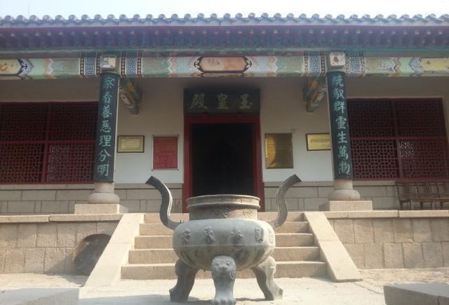 钟灵毓秀，海边仙山------即墨鹤山